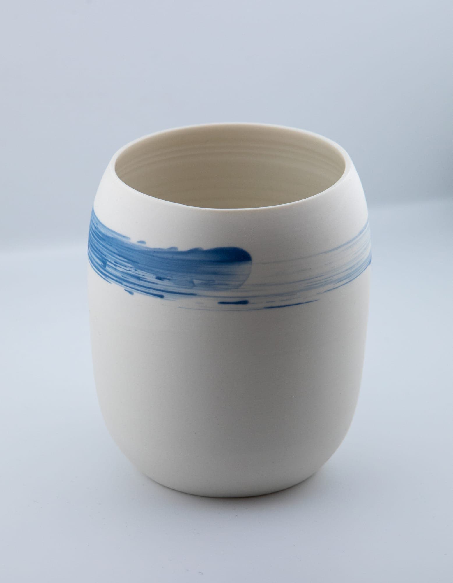 Cobalt-brush jar, small